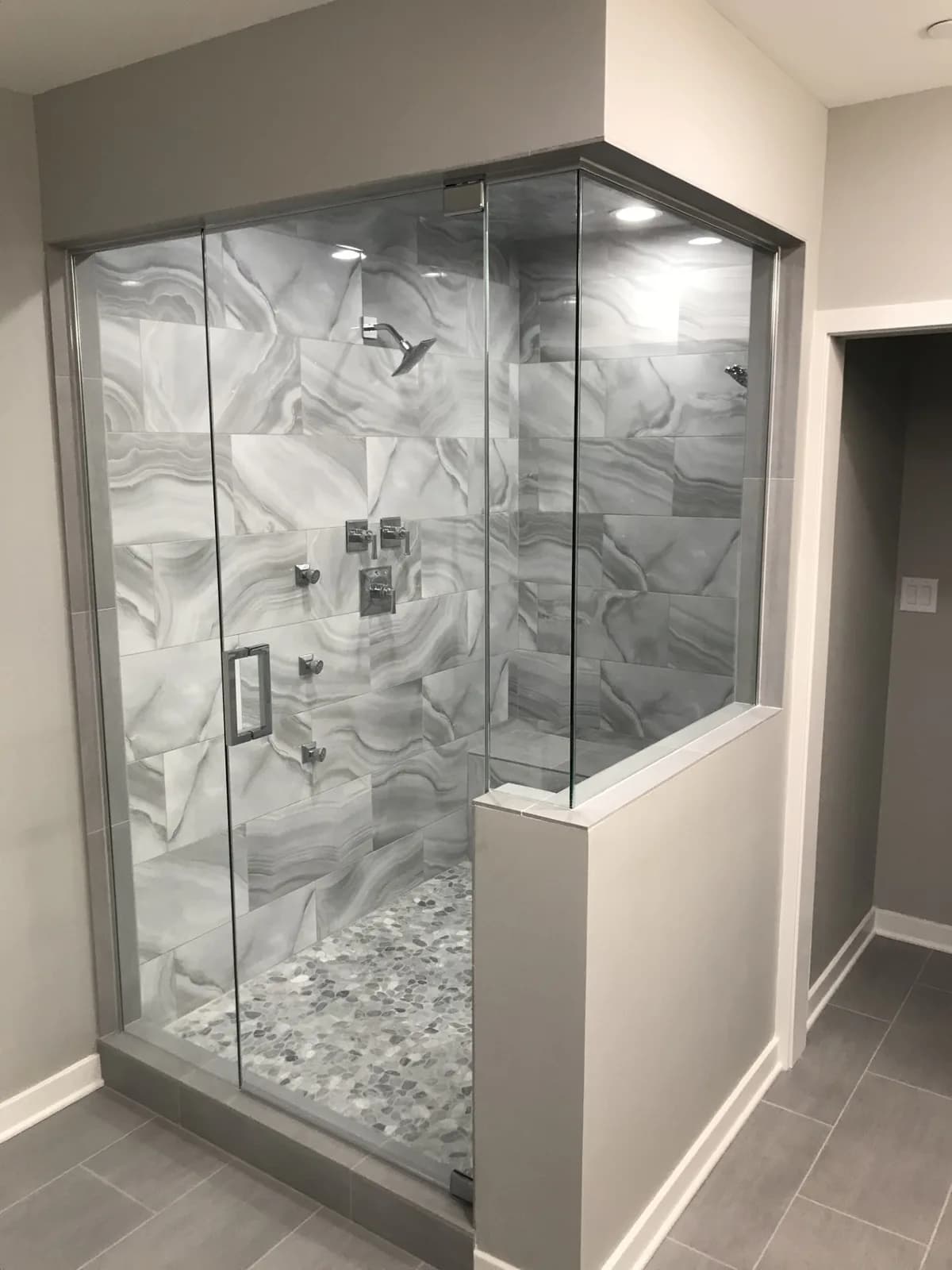 CORNER STEAM SHOWER ENCLOSURE